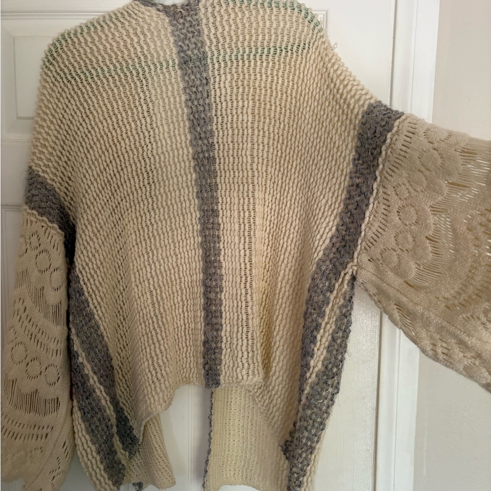 Cozy Cream and Gray Women's Sweater - Picture 2 of 4